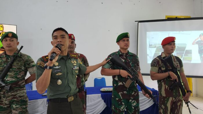 Dandim 0422/LB Berikan Sosialisasi Wawasan Kebangsaan dan Bahaya Narkoba di SMAN 1 Liwa