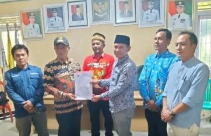 Pekon Buay Nyerupa Gelar Sertijab Peratin, Ahmad Naser Resmi Dilantik